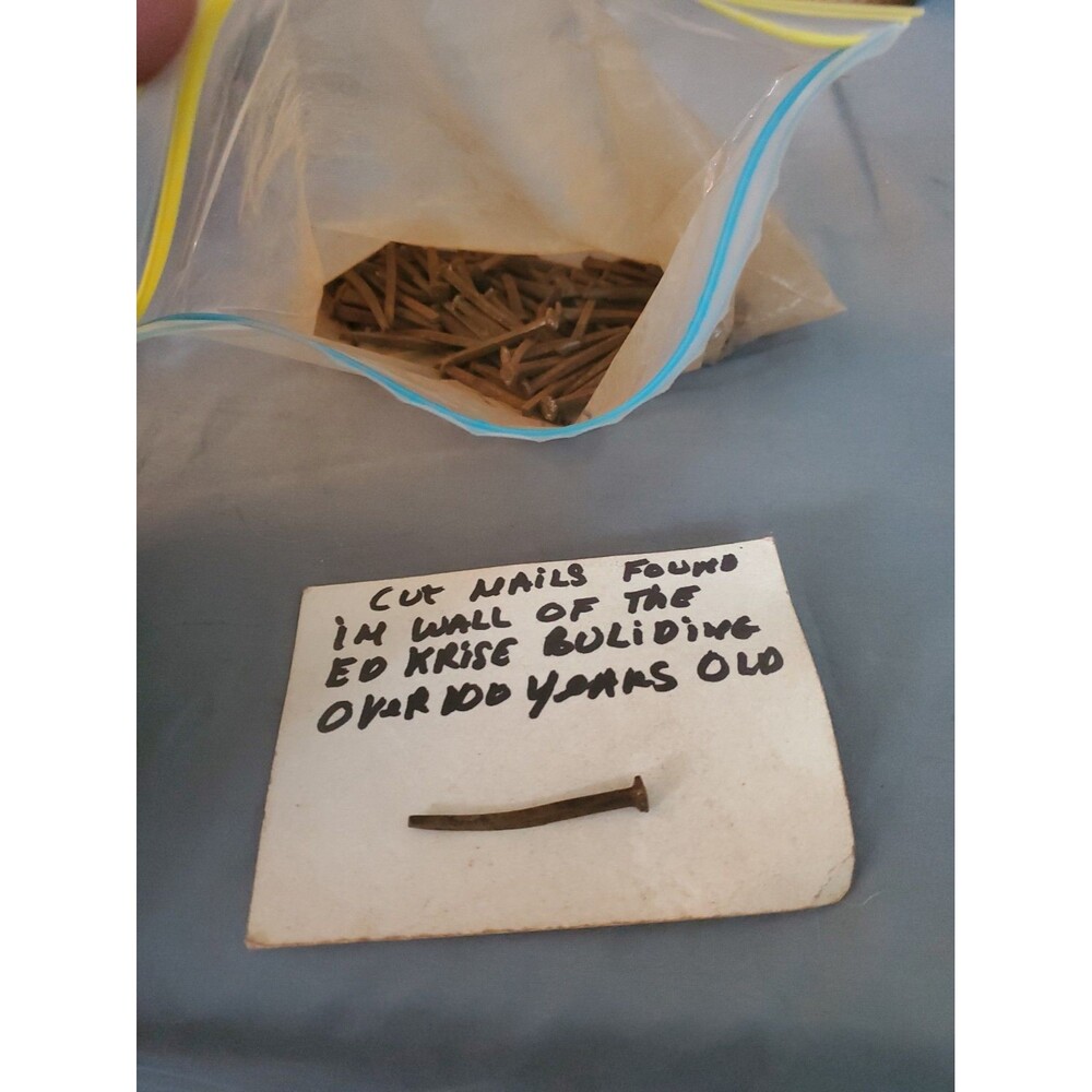 90 Antique Square Cut Coffin Nails Rusty Patina Primitive Used Old Building
